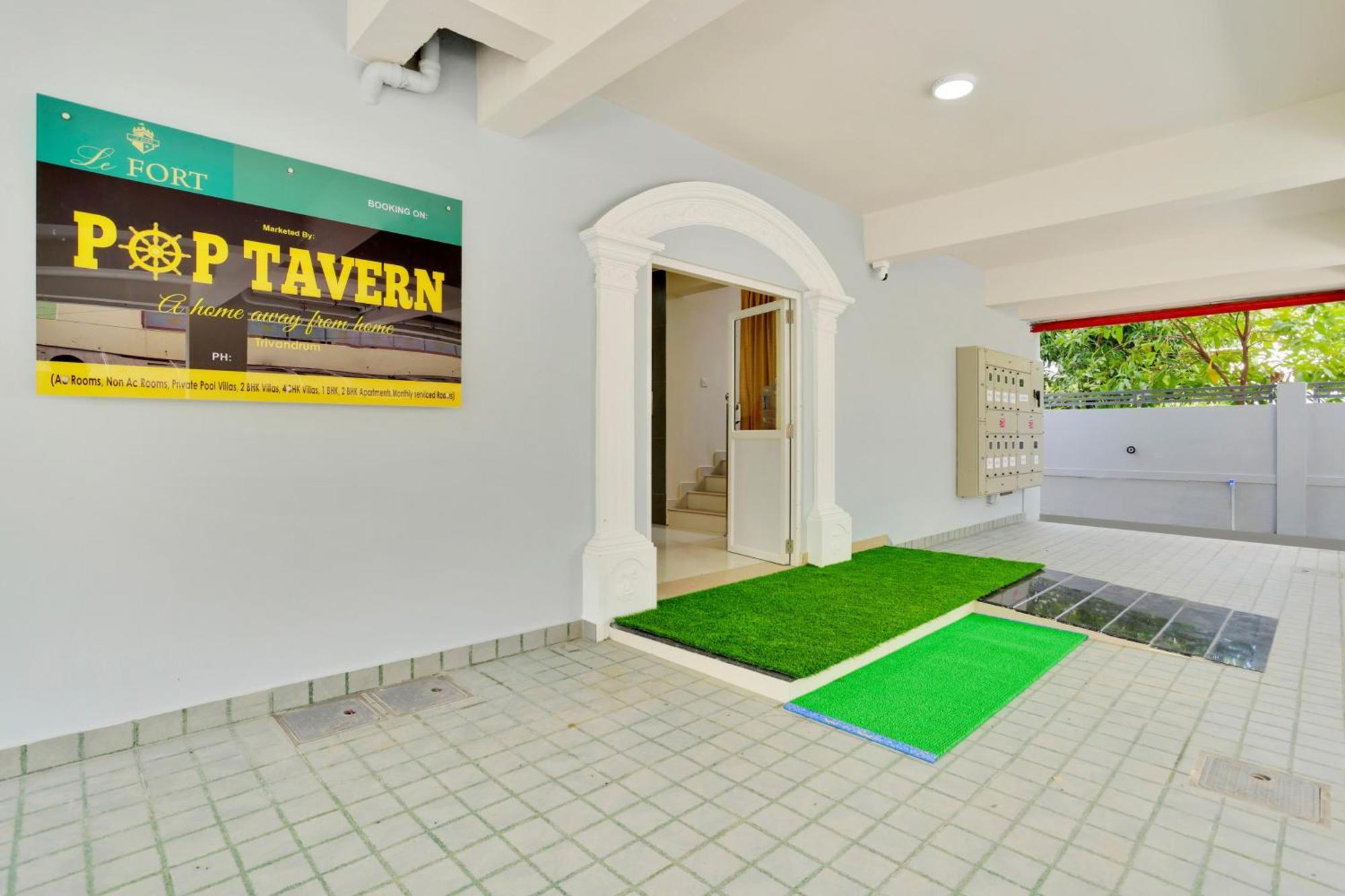 Super Collection O Lefort Luxe By Poptavern Thiruvananthapuram Zewnętrze zdjęcie
